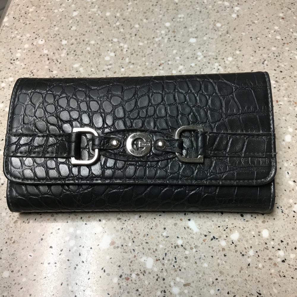 Authentic Guess wallet